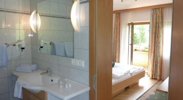 Двухместный номер Standard с балконом Alpenhotel Badmeister