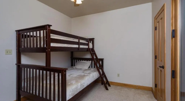 Crimson Cliffs Unit 55