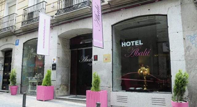 Abalú Collection Hotel Boutique Gran Via, Забронировать Бутик-отель Отели Мадрида с парковкой, рядом с Barcelo Theatre, Парковка