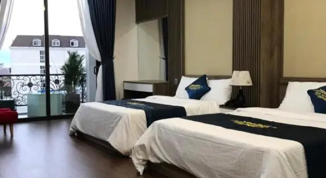 Четырёхместный номер Standard Huyen Nga Hotel
