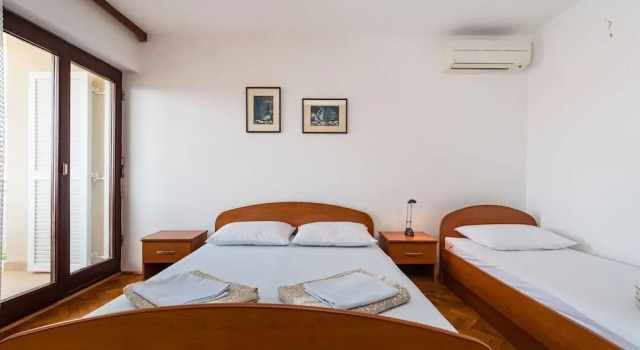 Апартаменты Apartment Ljubica With Nice Garden 1