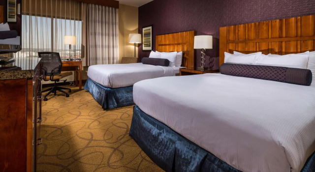 Четырёхместный номер Standard DoubleTree by Hilton Carson