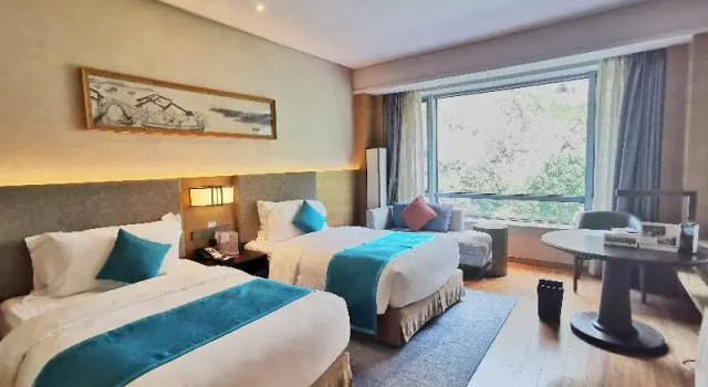 Шестиместный номер Standard Crowne Plaza Hangzhou Thousand Island Lake by IHG