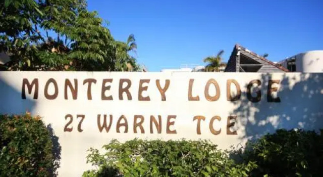 Monterey Lodge Unit 10, 27 Warne Terrace. Kings Beach, Prenota Hotel Hotel a Queensland con piscina, Piscina