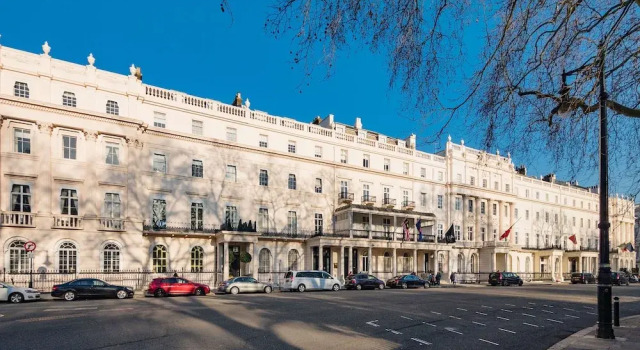 Belgravia Beauty - by Out of Office Lifestyle, Забронировать Дом для отпуска Виллы Лондона, рядом с Военный погибшим солдатам из Австралии, Вилла