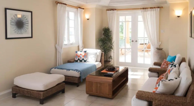 Номер Deluxe White Sands Beach Condos