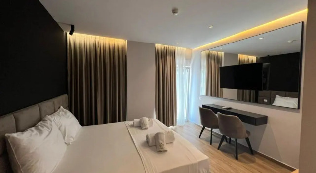 Двухместный номер Standard с балконом Leon Hotel