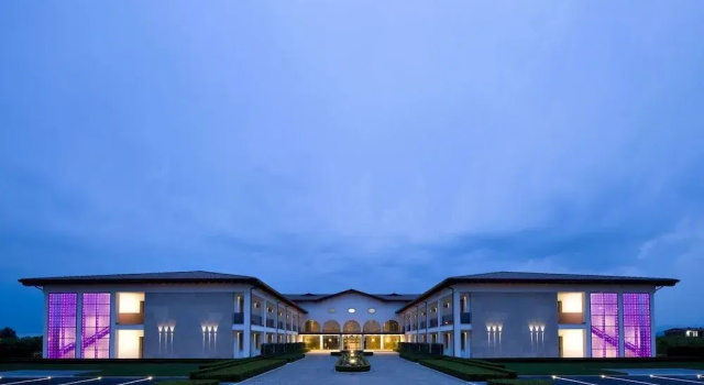 Viola Mhotel