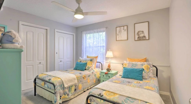 'An Acre Paradise' Home w/ Hot Tub in St Augustine