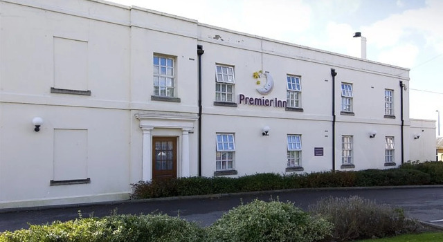 Premier Inn Arundel, Забронировать Отель Отели Исторического графства Суссекса 3 звезды, 3*