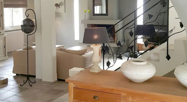 Stylish villa near Mougins with large, private pool and lovely outdoor kitchen, จอง วิลล่า Mougins Sophia Antipolis