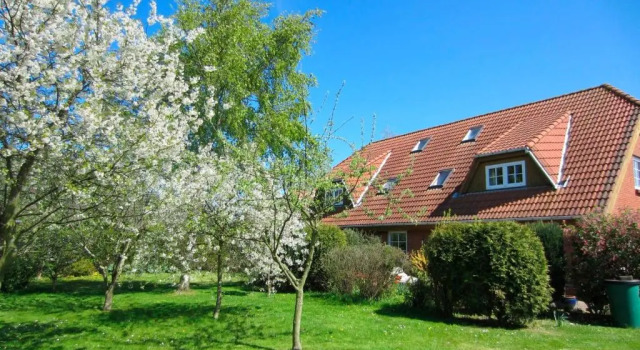 Ferienhof Böhnke Nr3, Boek Hotel Grossenbrode Sleeswijk-Holstein
