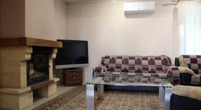 Zelenyj bor (Minskaja oblast'), Buchen Sie Hotel Volovshchina 