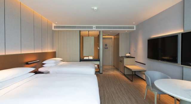 Четырёхместный номер Standard Courtyard by Marriott Jiangyin