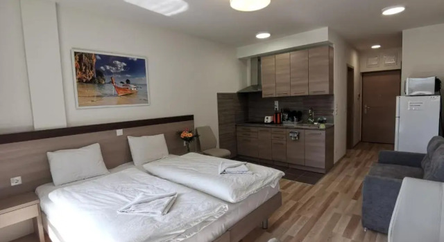 Апартаменты Corvin holiday Apartments hotel
