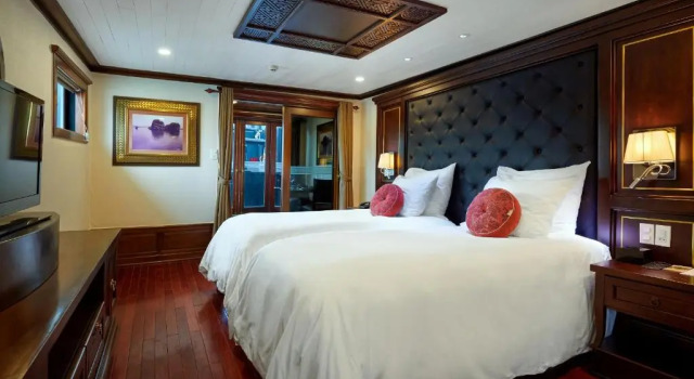 Четырёхместный полулюкс Paradise Peak Cruise