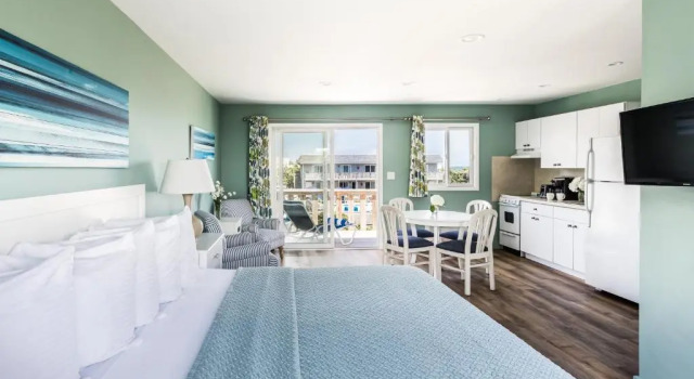 Студия Hartmans Briney Breezes Beach Resort