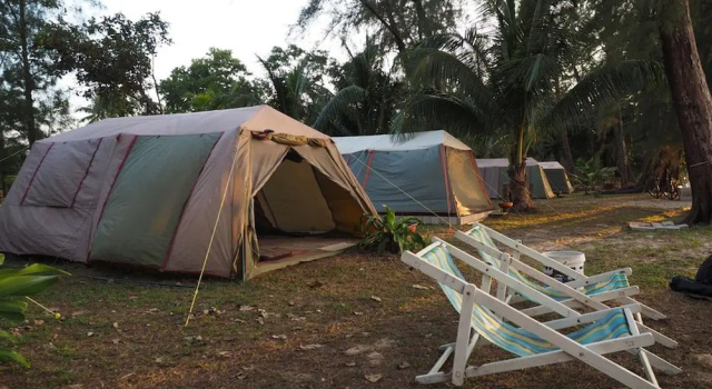 Тент The Camp Resort