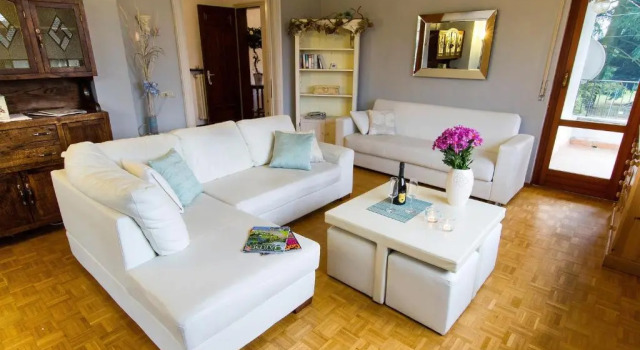 Connie's apartment Extra Pet Friendly, Prenota Appartamento Monvalle Lago Maggiore