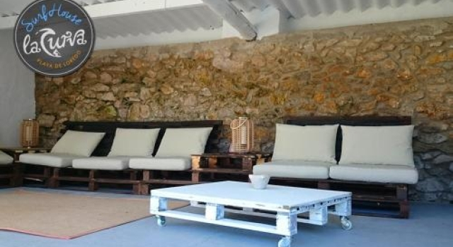 La Curva Surfhouse