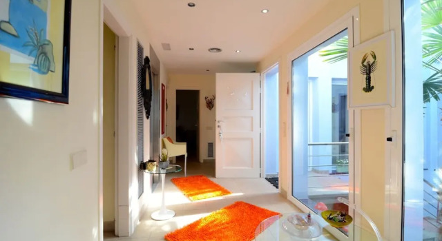 Villa Blue House