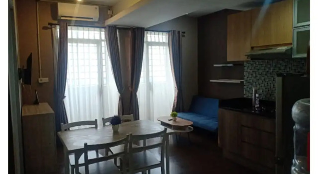Apartment The Edge by Lia