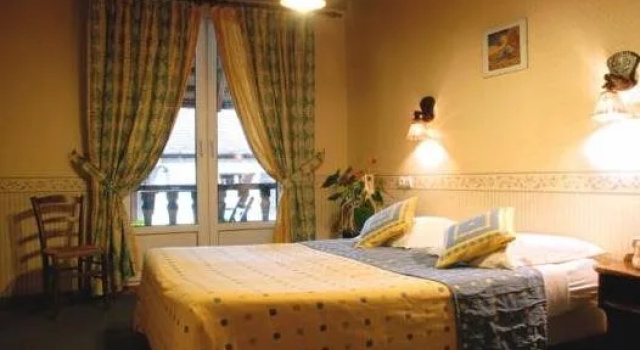 Les Hirondelles, Réserver Hôtel Hôtels 3 étoiles à Illhaeusern, 3*