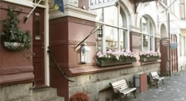 Hotel Lilton, Book Hotel Angelholm 
