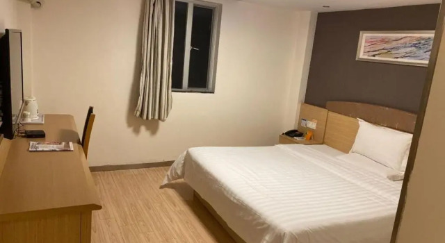 Номер Superior 7 Days Inn Guangzhou Tangxia Keyun Branch