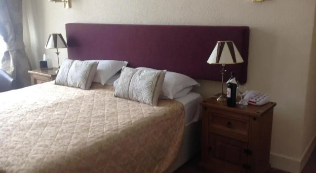 Двухместный номер Standard The George Hotel
