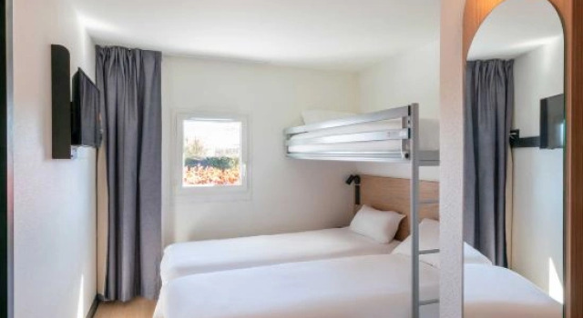 Двухместный номер Standard B&B HOTEL Bayeux