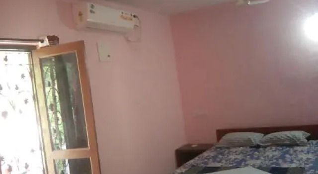 Aryans Guest House, Prenota Affittacamere Candolim 