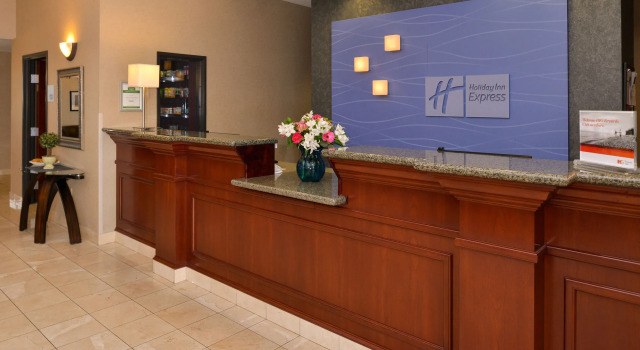 Holiday Inn Express Hotel & Suites Albany, an IHG Hotel, Prenota Hotel Albany 