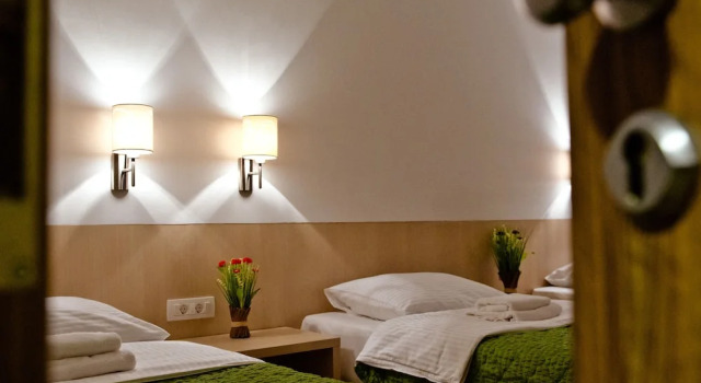 Трёхместный номер Comfort c 1 комнатой с видом на город Wine Hotel Cesarica