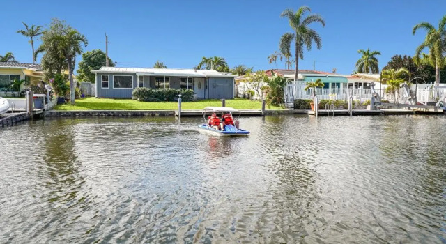 Sunny Waterside A in Dania Beach, Забронировать Отель Дания-Бич Broward County