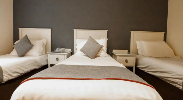 Номер Standard The Gables Hotel