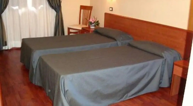 Четырёхместный номер Standard Hotel Akrabello