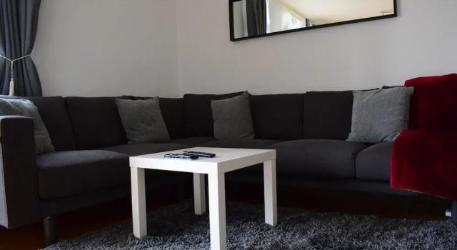 2 Bedroom Apartment in Central Dublin Sleeps 4, Забронировать Апартаменты/квартира Дублин Каунти Дублин, рядом с Городская усадьба Пауэрскортов