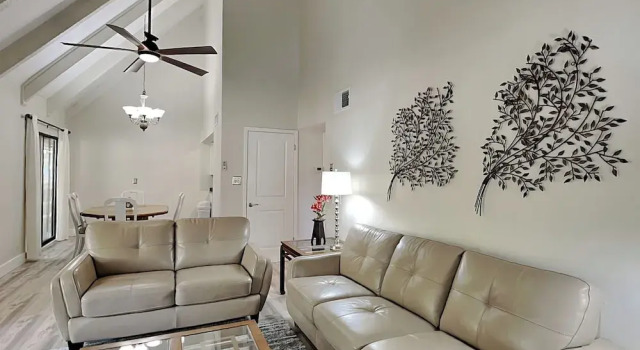 Seascape Golf Villas 4A, Rezerwuj Hotel Hotele w Emerald Coast z parkingiem, Parking