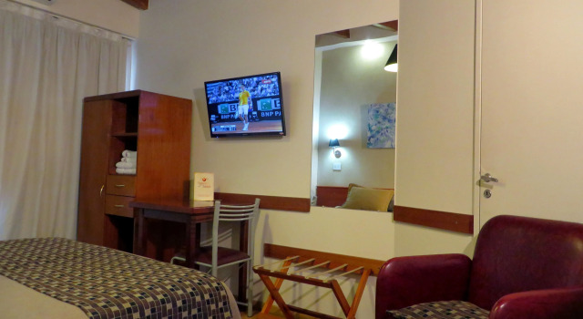 Hotel Viena, Забронировать Отель Отели Кордовы с завтраком, рядом с Catholic University of Cordoba, Завтраки