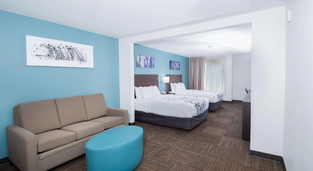 Четырёхместный люкс Sleep Inn & Suites Washington near Peoria