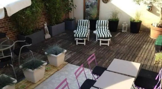 Chambres et Table dhôtes La Belle Lensoise, Забронировать Отель Отели Па-де-Кале с парковкой, Парковка