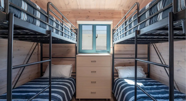 Вилла Deluxe с 3 комнатами рядом с пляжем BIG4 Tasman Holiday Parks - Racecourse Beach