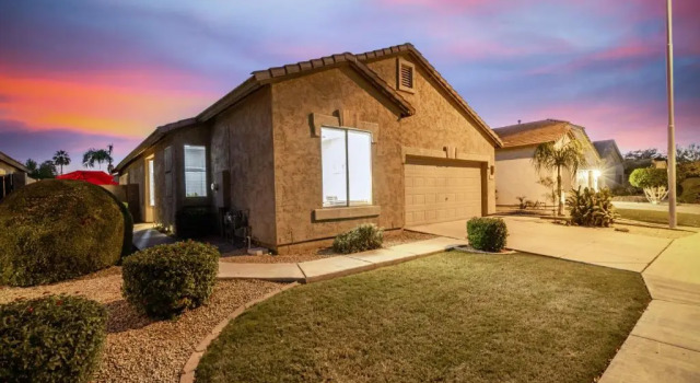 Коттедж Awesome Chandler Home with Heated Pool! by RedAwning
