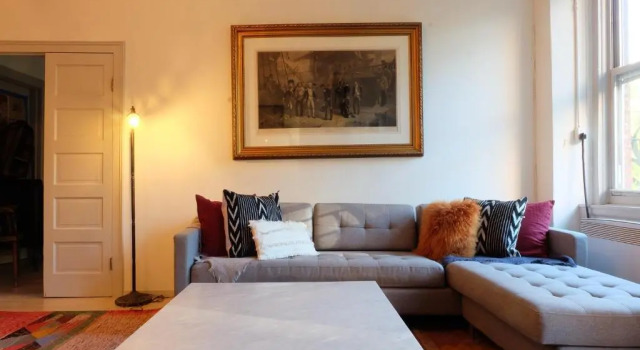Апартаменты 1830’s Historic Merchant House on the park LES