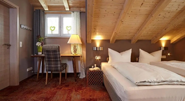 Двухместный номер Standard Vintage Hotel Charivari- Sommer Hörnerbahnen kostenlos mit Restaurant