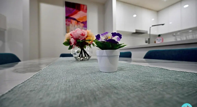 Aircabin Canterbury Cheerful 2 Beds Apt