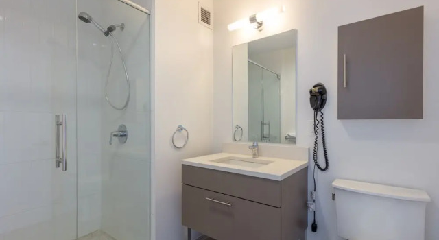 Апартаменты Luxury Bluebird Suites in Kendall Square