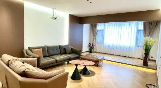 Xinian Homestay (Gucheng Xiaohuo Train), Prenota Hotel Hotel a Jianshui con parcheggio, Parcheggio
