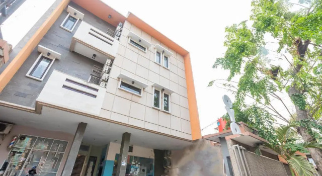 Urbanview Hotel Residence 446 Tanjung Duren, Book Hotel Grogol Jakarta